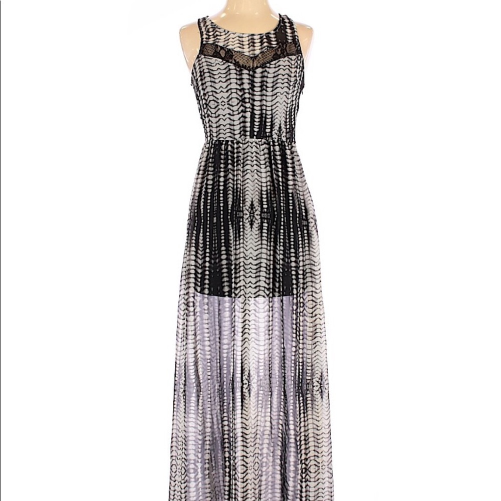 Beautiful maxi dress 👗